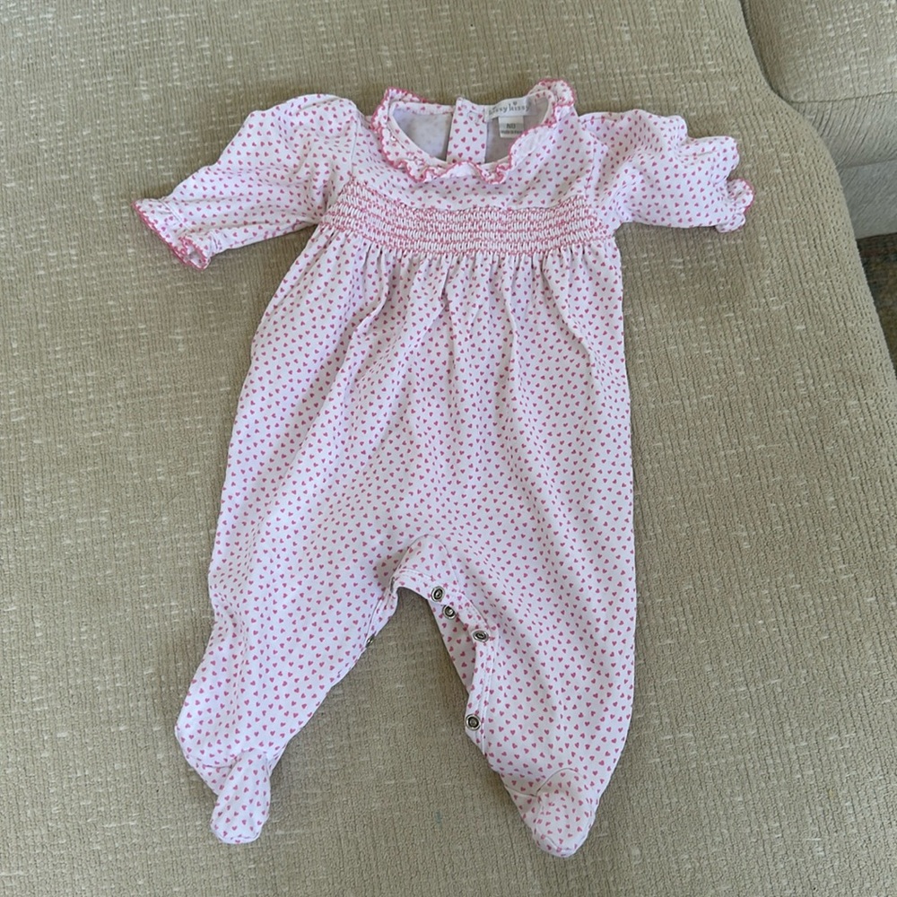 Kissy Kissy Outfit